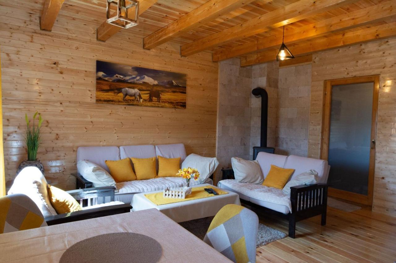 House Negro Zabljak المظهر الخارجي الصورة